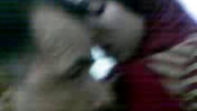 கிளப்பில் இரண்டு பெண்களை புணர்ந்த குழாய்